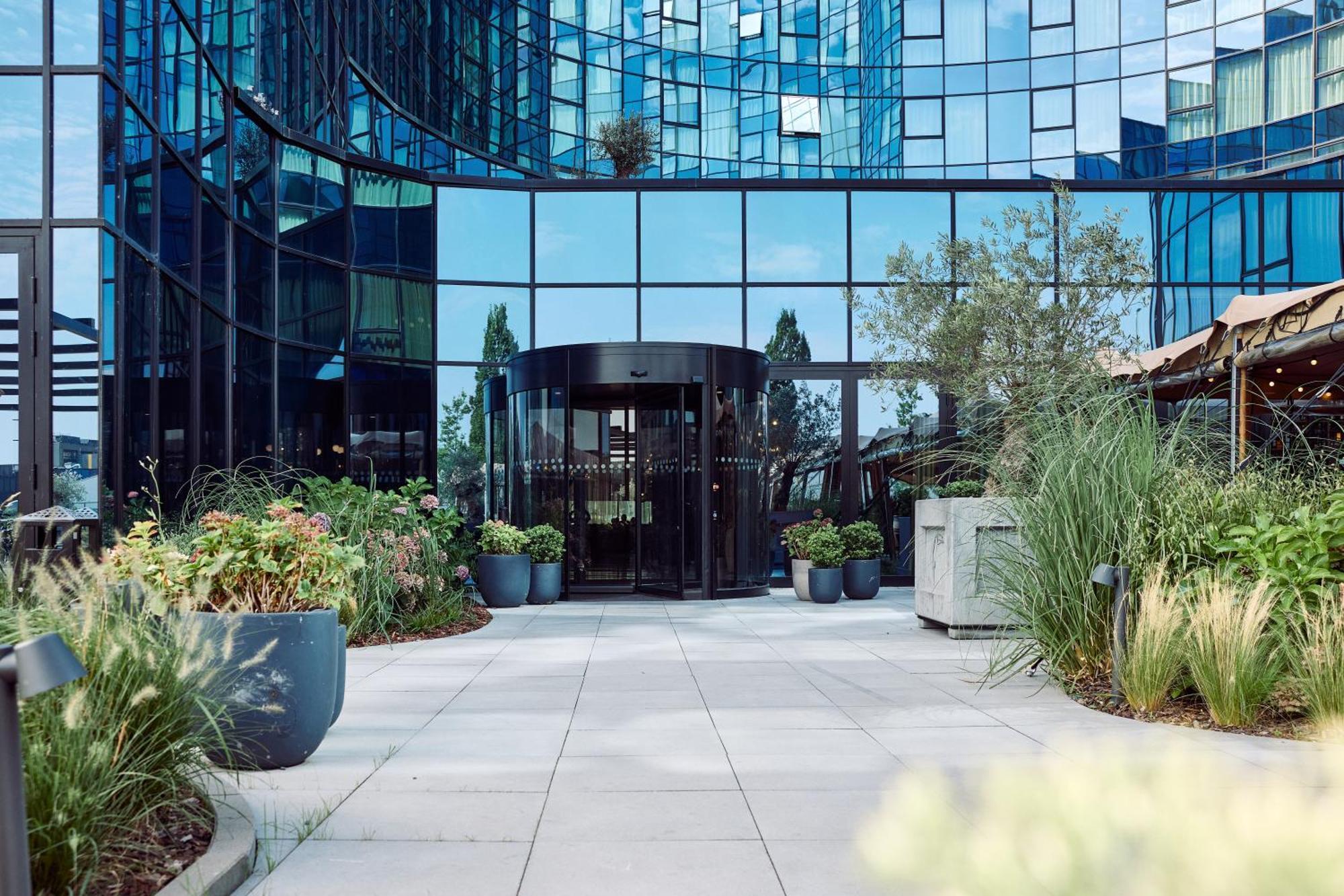 Van Der Valk Hotel Gent Exterior photo